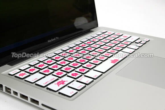 Os Space Invaders vão invadir o teclado do seu MacBook