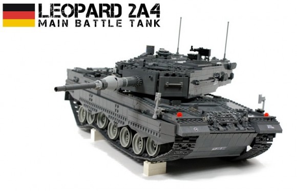 Tanque de guerra alemão de controle remoto feito de LEGO (vídeo)