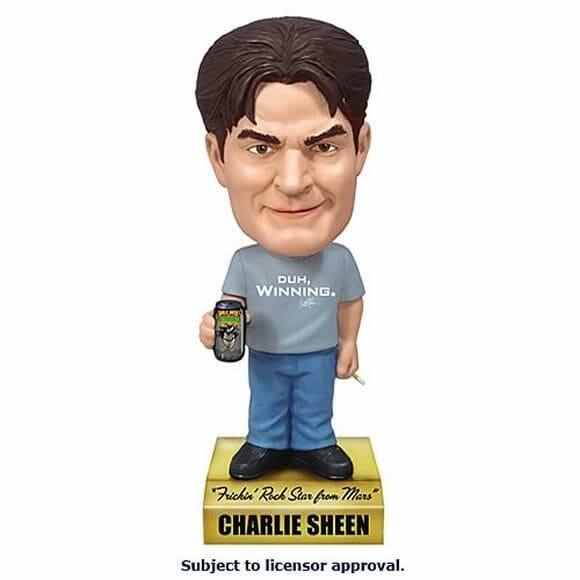 Bobble Head "falante" de Charlie Sheen reproduz as frases mais consagradas do ator.