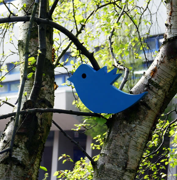 TweetingSeat - O curioso banco dos tweets.