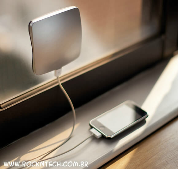 Aproveite o Sol na janela para recarregar a bateria do seu celular!