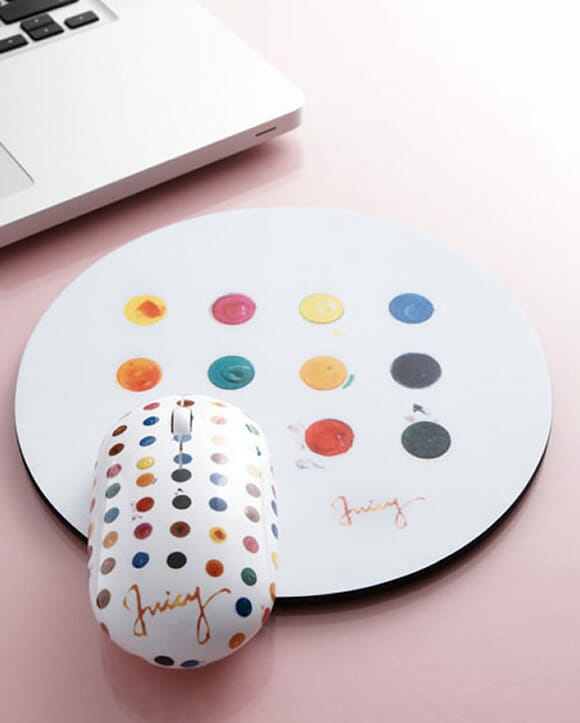Mouse e mousepad aquarela deixam a mesa do PC muito mais colorida