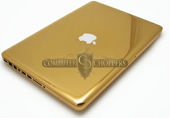 Macbook Pro de Ouro 24k. Porque Alumínio é coisa de Pobre!
