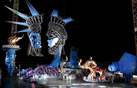 Os incríveis palcos flutuantes do Festival de Bregenz na Áustria
