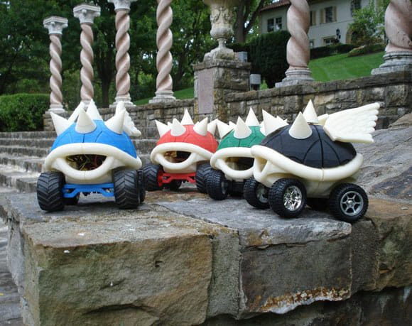 Turtle Shell Racers - Cascos do game Mario Kart feitos de controle remoto! (com vídeo)