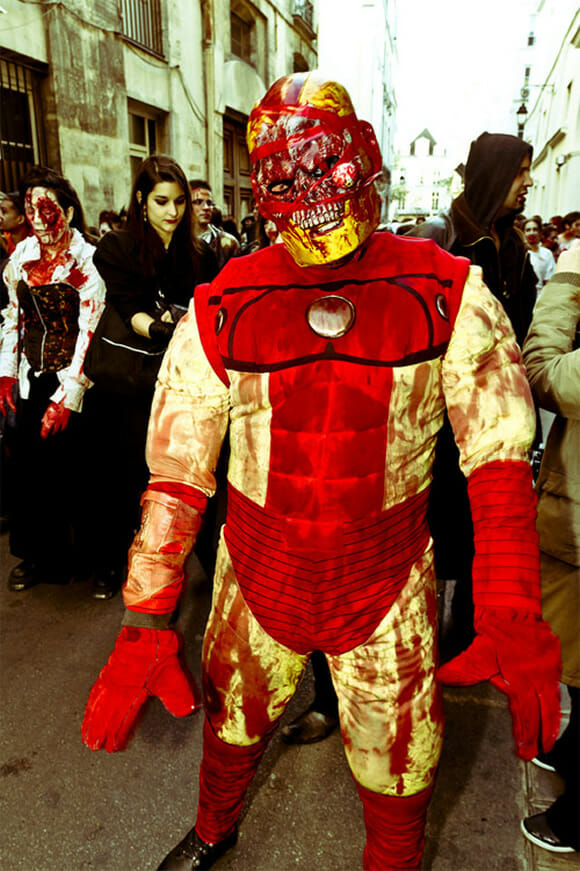Neste Halloween fuja do Homem de Ferro Zumbi!
