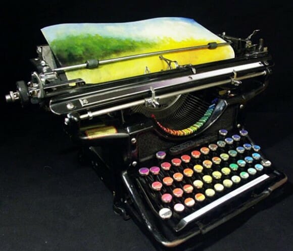 Máquina de escrever especial permite que você pinte quadros datilografando
