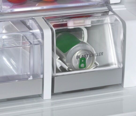 Nova geladeira da LG refrigera uma lata de cerveja em 5 minutos