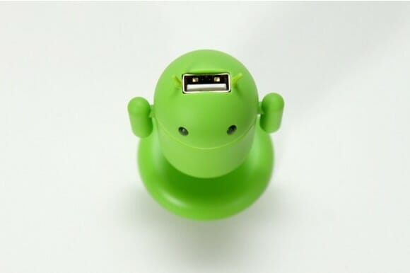 Andru: Um carregador USB em forma de Android para donos de aparelhos Android