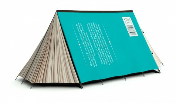 Barraca de Camping que imita um livro é perfeita para quem gosta de ler e viajar