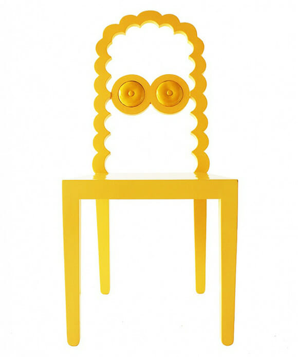 Cadeiras imitam personagens dos Simpsons
