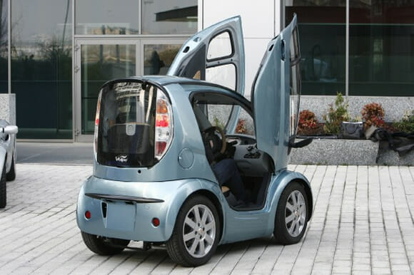 Volpe: O mini-carro que te leva literalmente até a porta do escritório