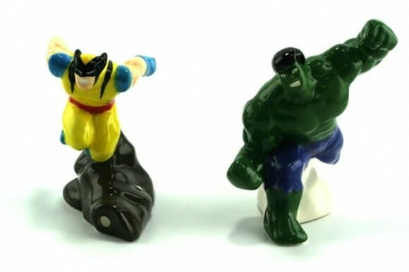 Saleiro e pimenteiro do Hulk vs Wolverine e Thor vs Destroyer