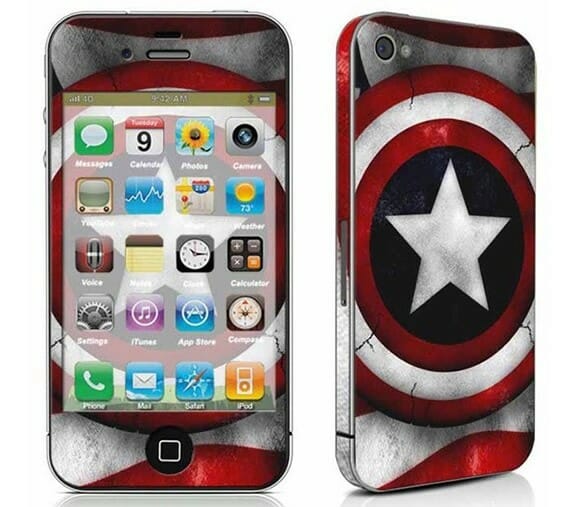 Skin para iPhone do Capitão América - Até quem não curte adesivos vai querer ter um!