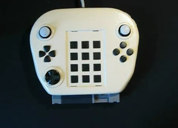 Modder constrói super-videogame que roda jogos de 20 consoles diferentes (vídeo)