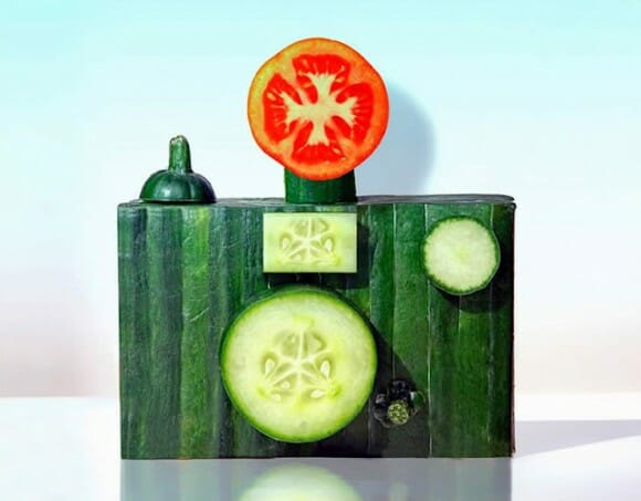 Esculturas de alimentos imitam objetos do cotidiano