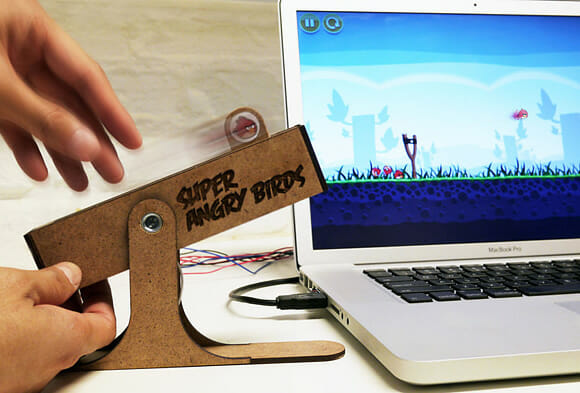 Super Angry Birds - Um prático controle analógico USB para jogar Angry Birds no PC!
