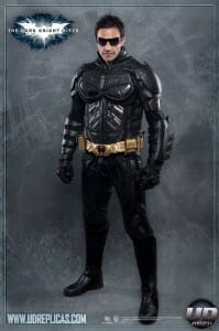 traje-motoqueiro-batman-dark-knight_1