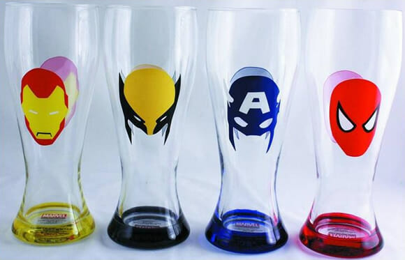 Copos de cerveja dos heróis da Marvel