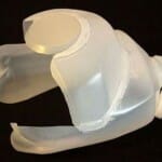 Tutorial: Aprenda a criar seu próprio capacete Stormtrooper com garrafas