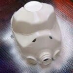 Tutorial: Aprenda a criar seu próprio capacete Stormtrooper com garrafas