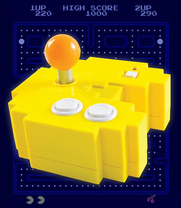 Console com o formato de um controle Pac-Man foi feito pra plugar e jogar direto em sua TV!