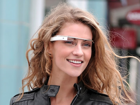 Adeus fones de ouvido! Google pretende usar o crânio humano para transmitir sons do Google Glass