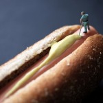 Big Appetites: Fotos incríveis de miniaturas de humanos interagindo com alimentos