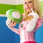 Você precisa ver isso do dia: Cosplay pin-up da Princesa Peach do game Super Mario