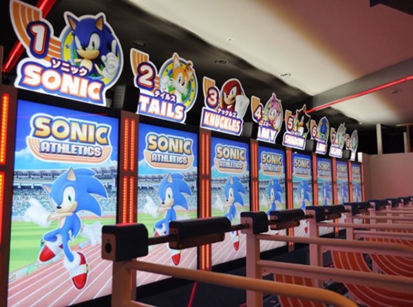 Sega lança arcade de corrida do Sonic onde os jogadores devem correr de verdade para vencer