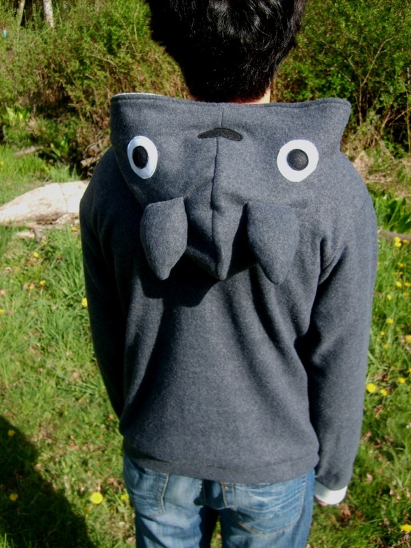 Moda Geek: Blusa do Totoro pra você se sentir como o personagem