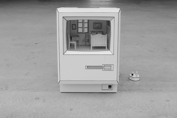 Sua vida dentro de seus gadgets: Esculturas de aparelhos eletrônicos feitas de papel escondem miniaturas de cenários