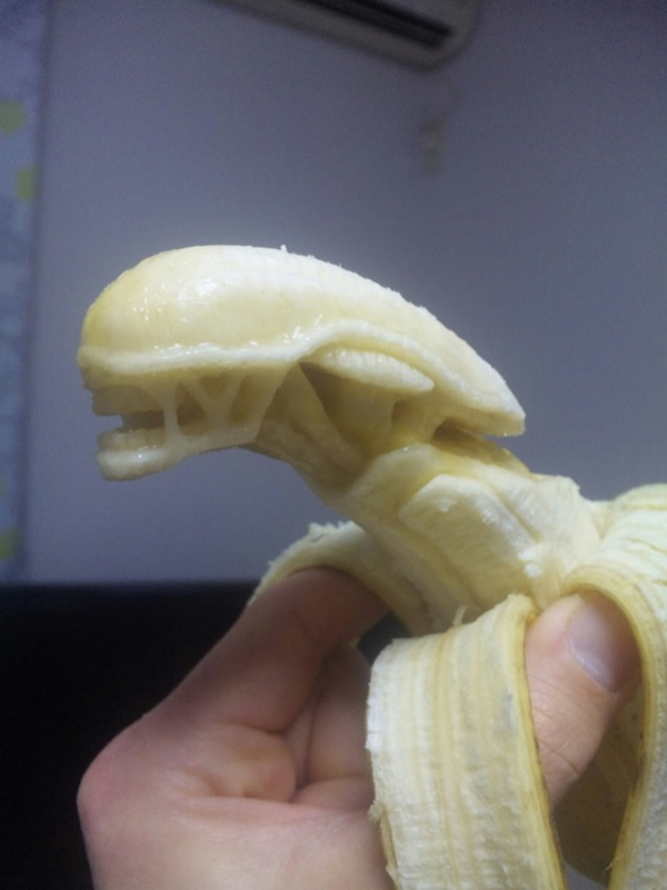 Com vocês, mais esculturas incríveis feitas em bananas do japonês Keisuke Yamada!