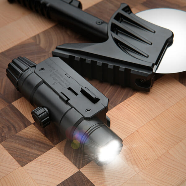 tactical-laser-guided-pizza-cutter_2