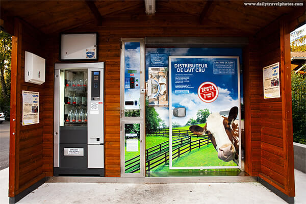 vending-machines-curiosas_La-Ferme-De-Cery