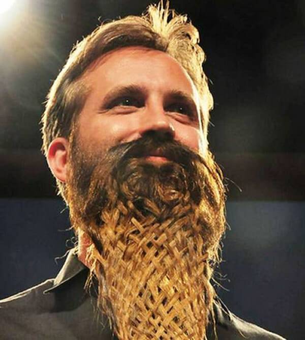 25 Penteados esquisitões feitos em barbas