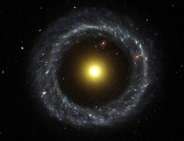 galaxias-formatos-esquisitos_1