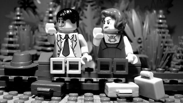 24 Cenas de filmes famosos recriadas com Lego