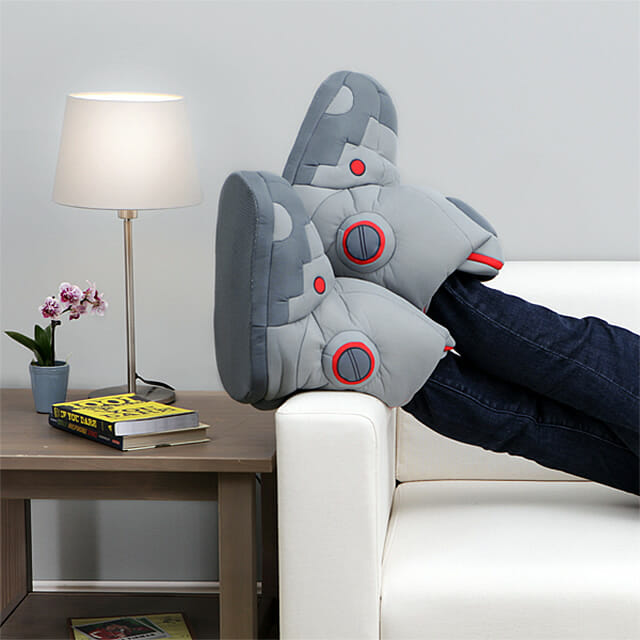 pantufas-robo-giant-robot_2