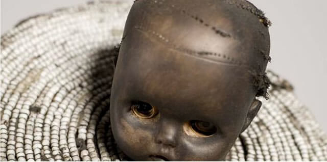 25 Imagens horripilantes de brinquedos abandonados
