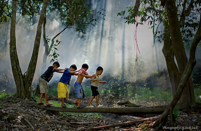 32 Fotos mágicas de crianças brincando ao redor do mundo