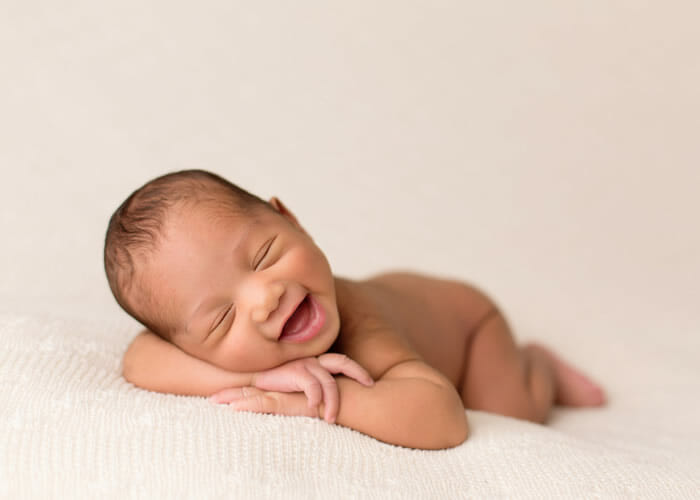 Fotógrafa cria imagens insuportavelmente fofas de bebês dormindo (20 Fotos)