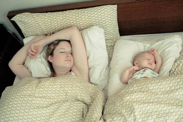 Tal mãe, tal filha: 21 Fotos adoráveis de mães e filhas que são super parecidas