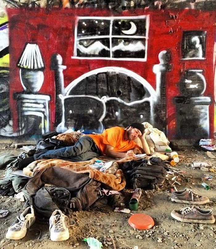Street art criativo do dia: Artista cria "sonhos" para moradores de rua (30 Imagens)