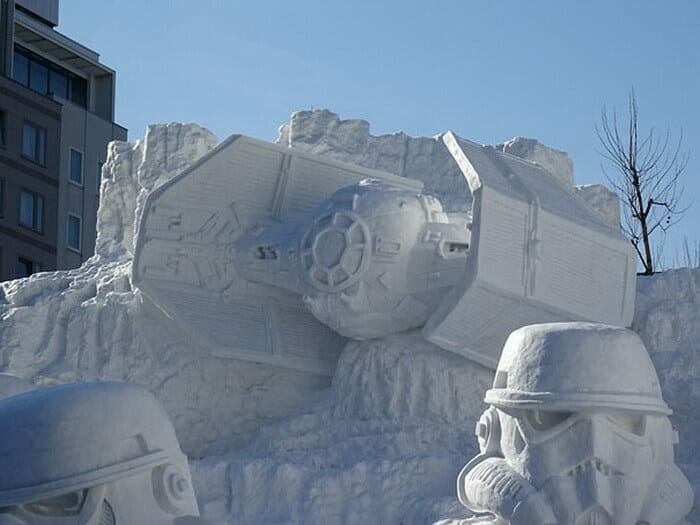 Esculturas Star Wars no gelo