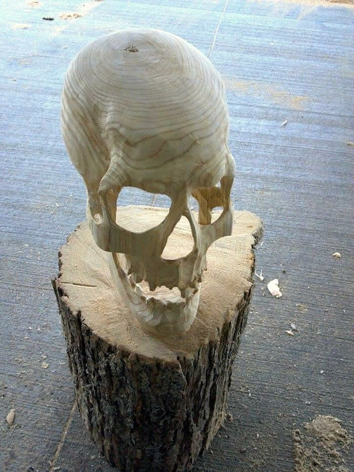 Escultura em madeira