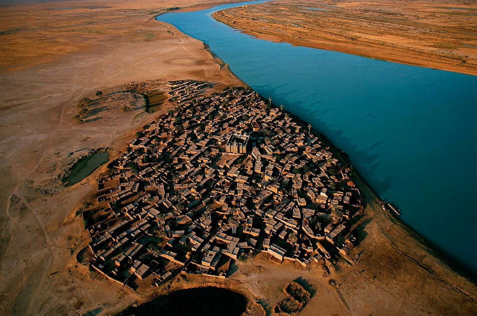 Vilarejo no deserto, Aldeia no Rio Níger, Mali