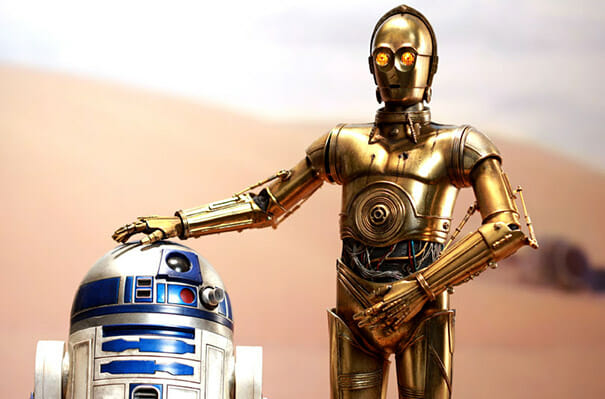 Action figures realistas R2-D2 e C-3PO
