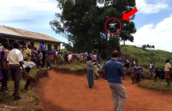 VÍDEO: Quando crianças na África viram um Drone pela primeira vez