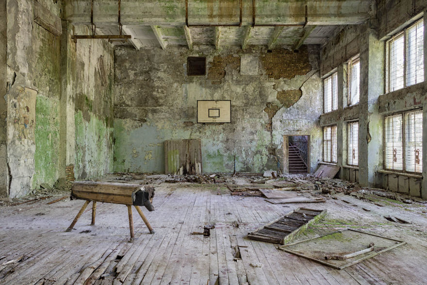 24 Fotos Incríveis de Lugares Abandonados